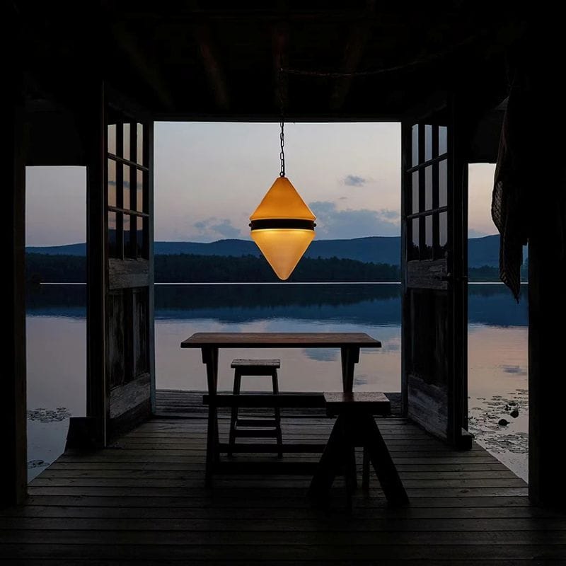 Cardinal Pendant Lamp