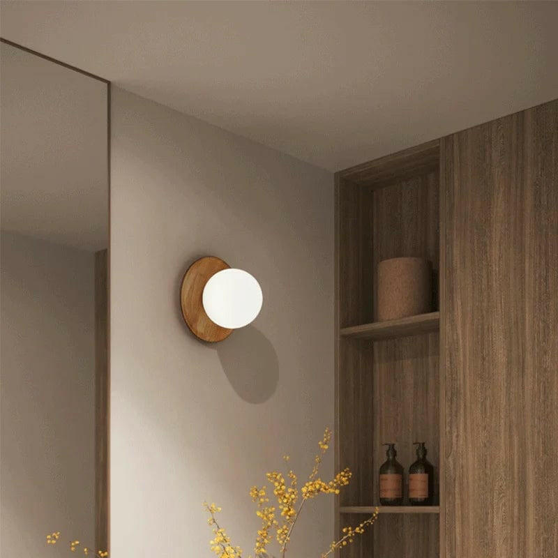 Rayne - Retro Nordic Wooden Wall Lamp