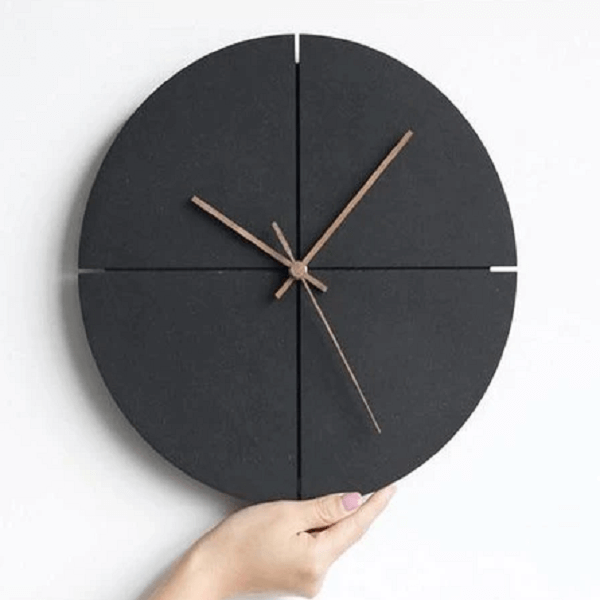 Beckett - Simple Modern Clock | Bright & Plus.
