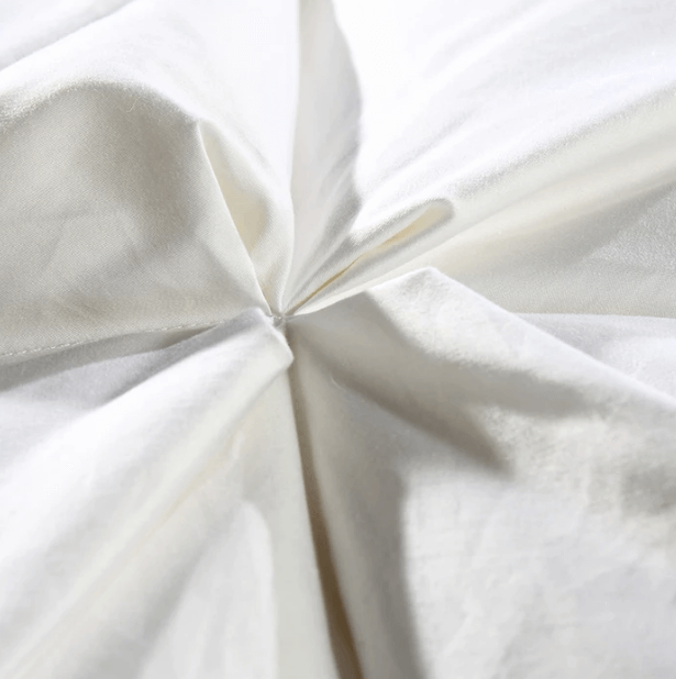 Doughy Pillow | Bright & Plus.