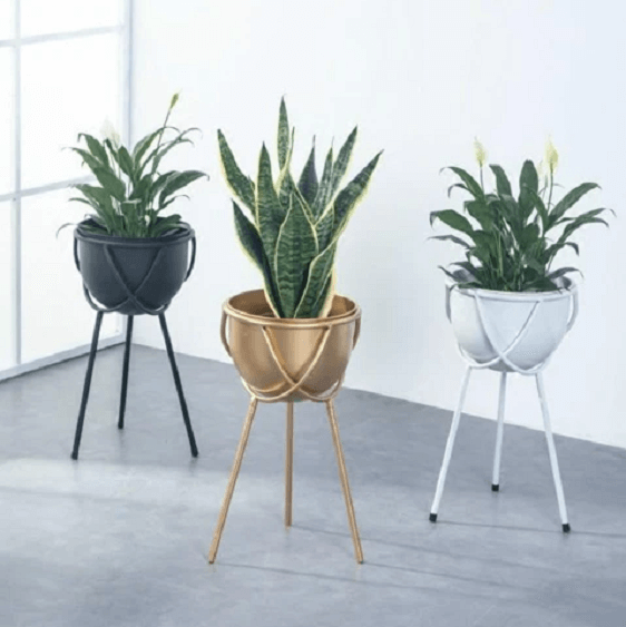 Ender - Modern Nordic Round Three Leg Planter | Bright & Plus.