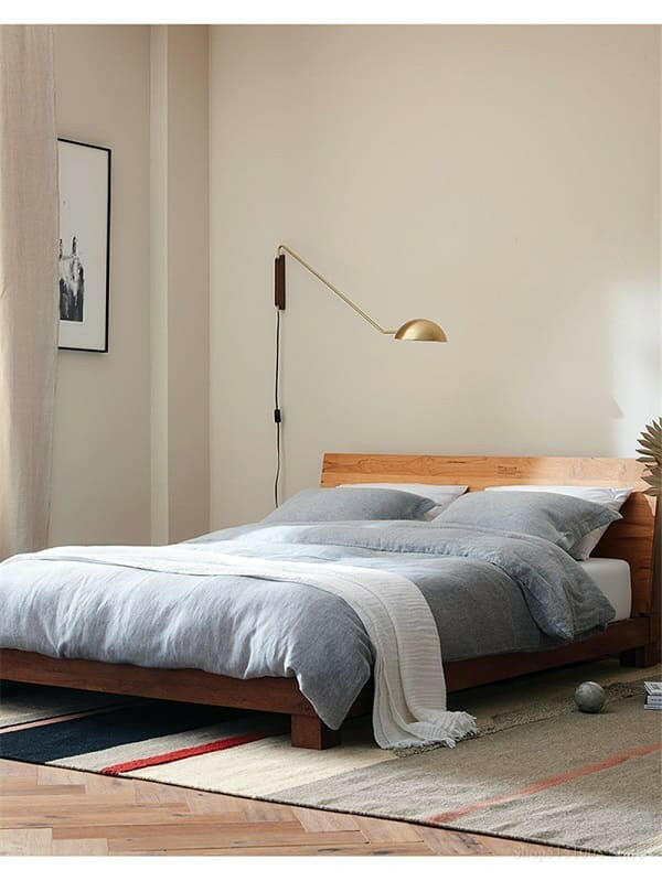 Hera - Retro Metal & Wood Wall Lamp with Plug