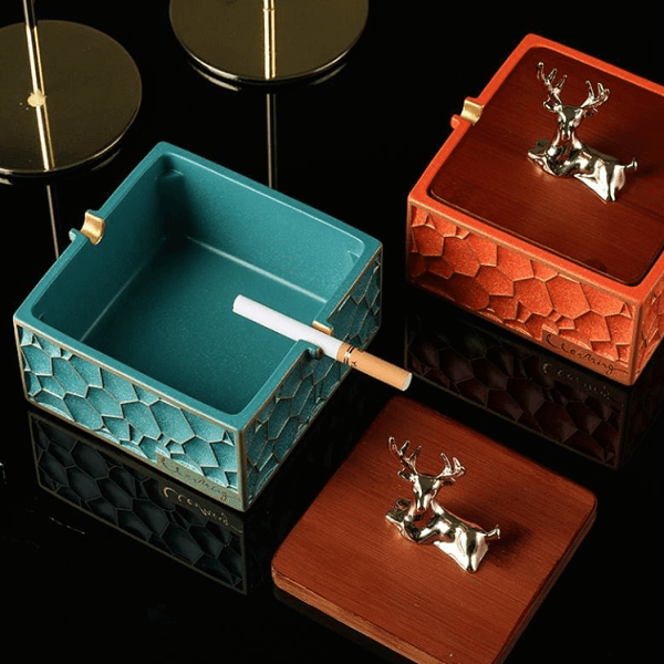 Hermes Ashtray | Bright & Plus.