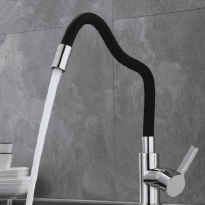 Lodge - Rotating Flexible Kitchen Faucet | Bright & Plus.