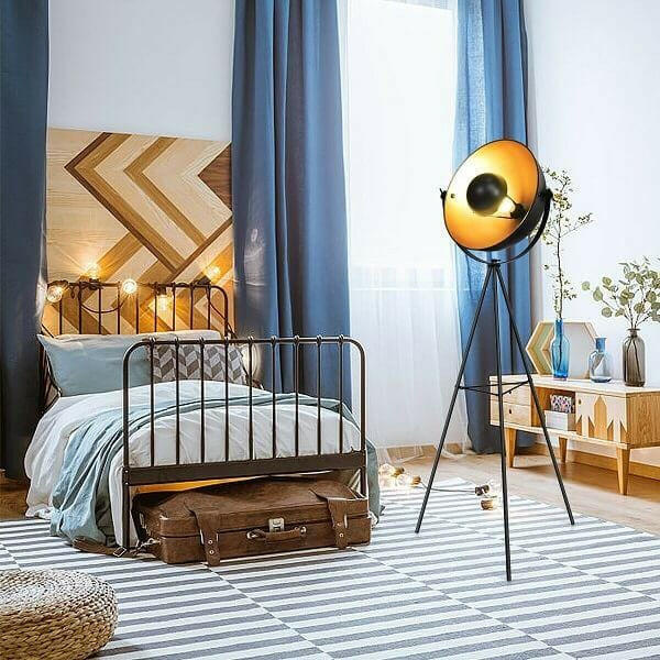 Nirv - Industrial Tripod Floor Lamp with Adjustable Metal Legs | Bright & Plus.