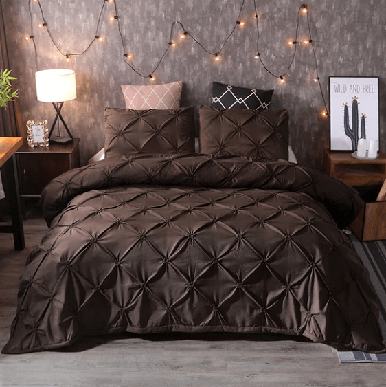 Pinch Pleat 3-Piece Duvet Cover Set | Bright & Plus.