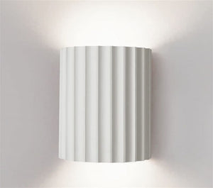 Saint LED Wall Lamp